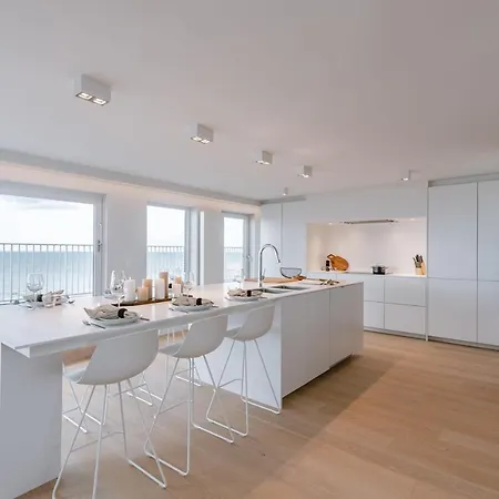 Modern Penthouse With Magnificent Sea Views Appartamento Middelkerke