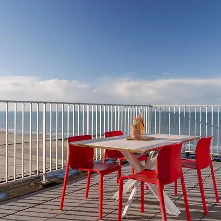 Modern Penthouse With Magnificent Sea Views * Middelkerke